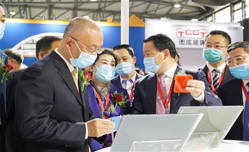 碲化鎘發(fā)電玻璃亮相第三十一屆中國國際玻璃工業(yè)技術(shù)展覽會(huì)